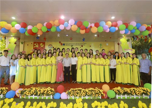 Trường mầm non Thạch Cầu tưng bừng tổ chức lễ khai giảng năm học mới 2018-2019
